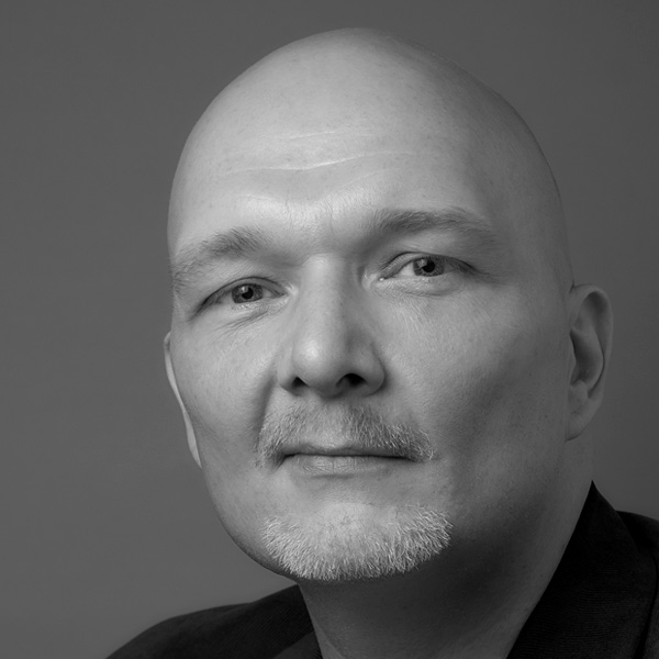 J Henrik Nielsen
